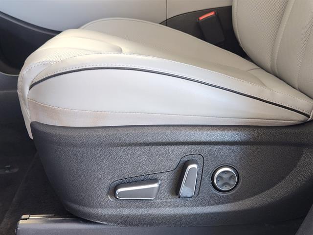 used 2024 Hyundai Palisade car, priced at $31,992