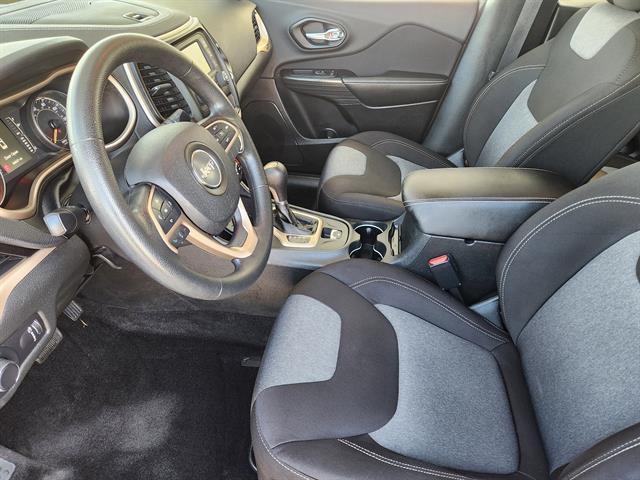 used 2015 Jeep Cherokee car, priced at $12,493