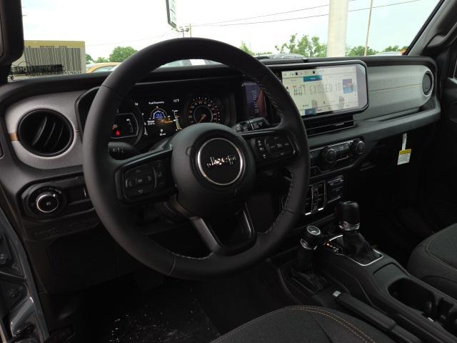 new 2025 Jeep Wrangler car, priced at $41,675