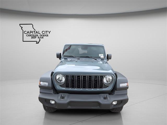 new 2025 Jeep Wrangler car, priced at $41,675