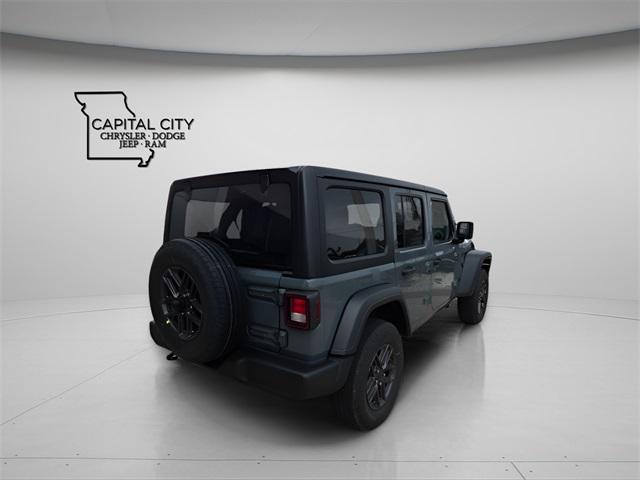 new 2025 Jeep Wrangler car, priced at $41,675