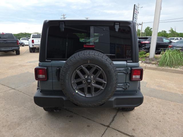new 2025 Jeep Wrangler car, priced at $41,675