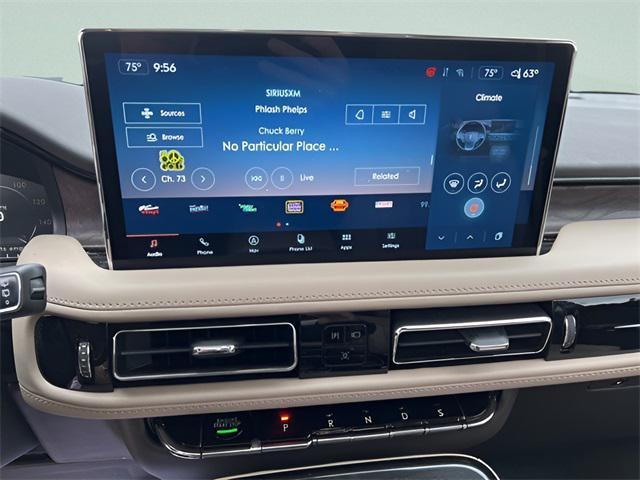 used 2022 Lincoln Nautilus car, priced at $33,932