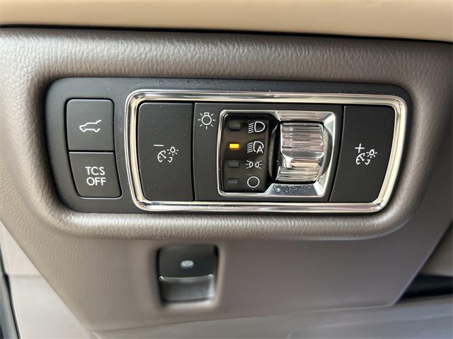 used 2022 Lincoln Nautilus car, priced at $33,932