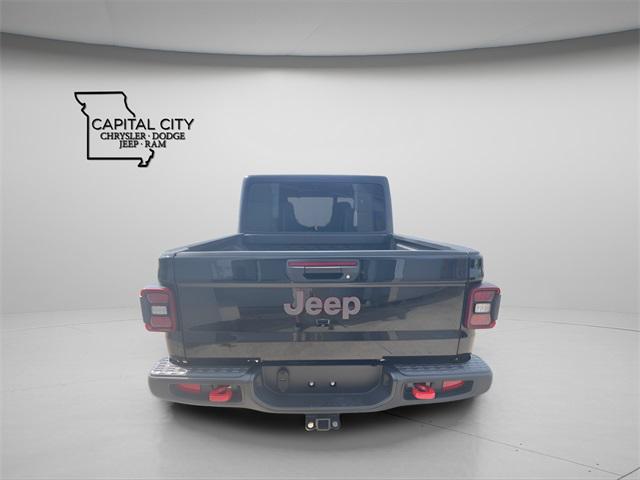 new 2025 Jeep Gladiator car, priced at $47,550