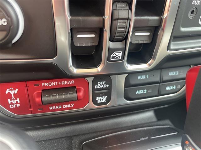 new 2025 Jeep Gladiator car, priced at $47,550