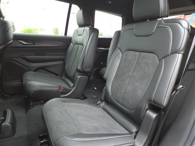 new 2025 Jeep Grand Cherokee L car, priced at $41,230