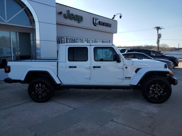 new 2025 Jeep Gladiator car, priced at $41,290