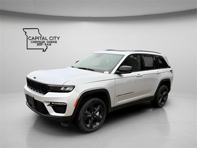 new 2025 Jeep Grand Cherokee car, priced at $42,985