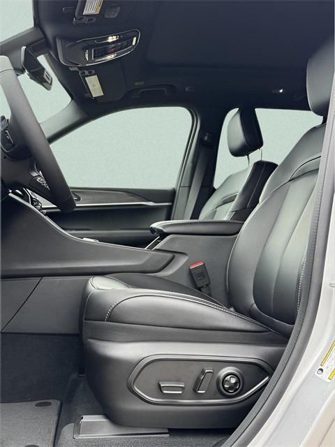 new 2025 Jeep Grand Cherokee car, priced at $42,985