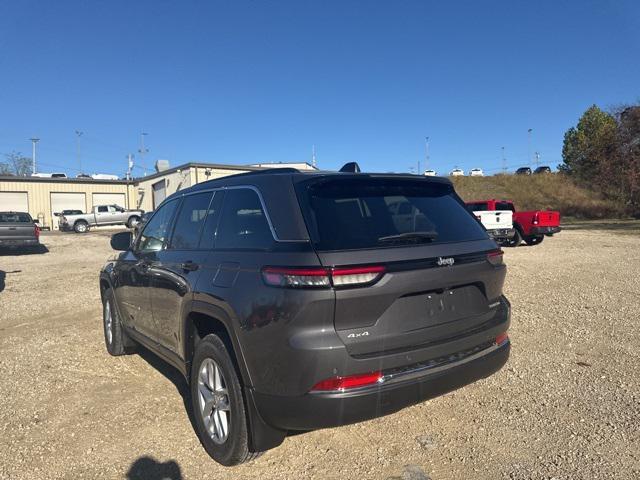 new 2025 Jeep Grand Cherokee car, priced at $39,390