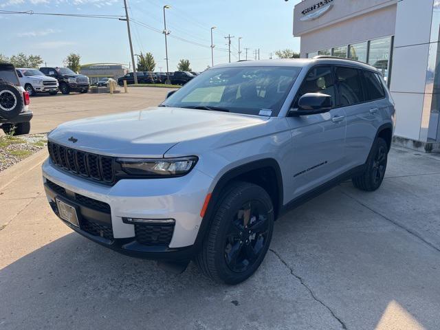 new 2025 Jeep Grand Cherokee L car, priced at $51,555