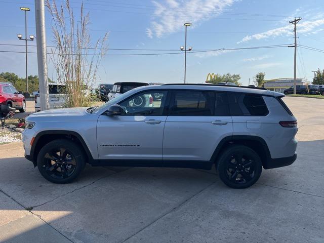 new 2025 Jeep Grand Cherokee L car, priced at $51,555