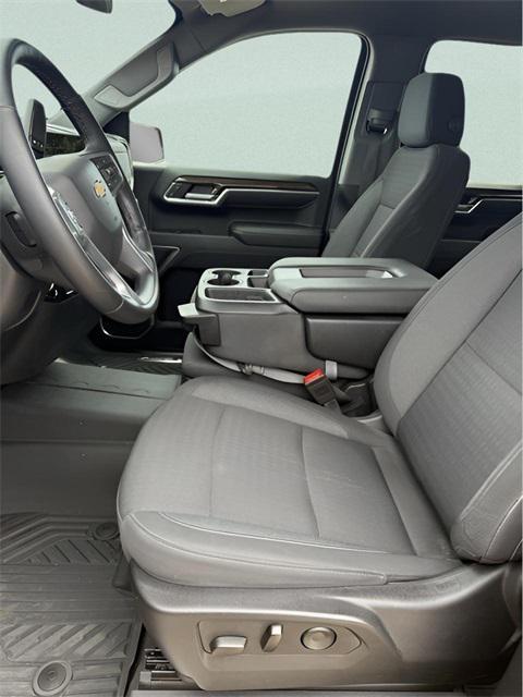 used 2025 Chevrolet Silverado 1500 car, priced at $44,559