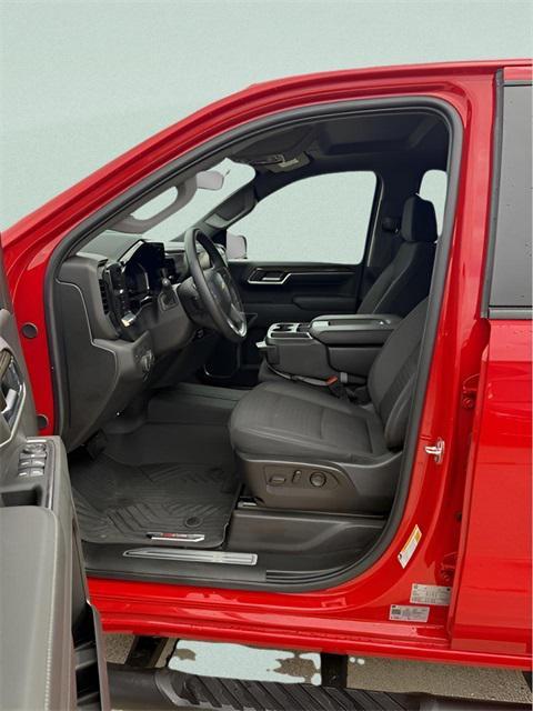 used 2025 Chevrolet Silverado 1500 car, priced at $44,559