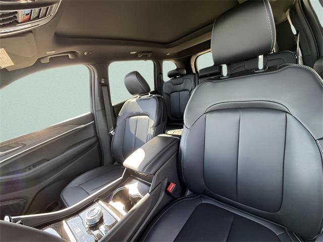 used 2023 Jeep Grand Cherokee car, priced at $27,750