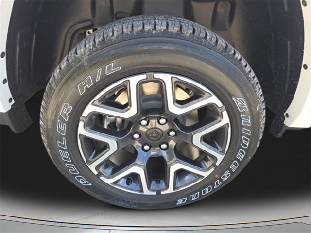 new 2025 Ram 1500 car, priced at $52,575