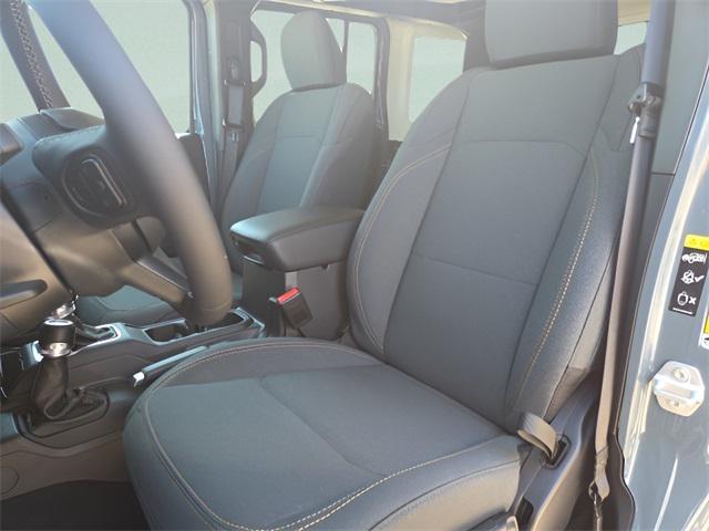 new 2025 Jeep Wrangler car, priced at $42,500