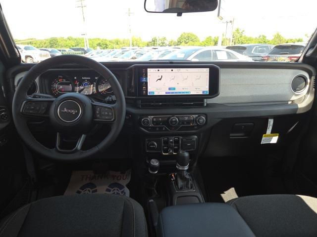 new 2025 Jeep Wrangler car, priced at $41,675