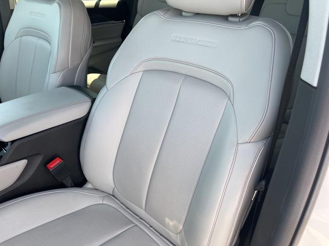 used 2023 Jeep Grand Cherokee car, priced at $36,123