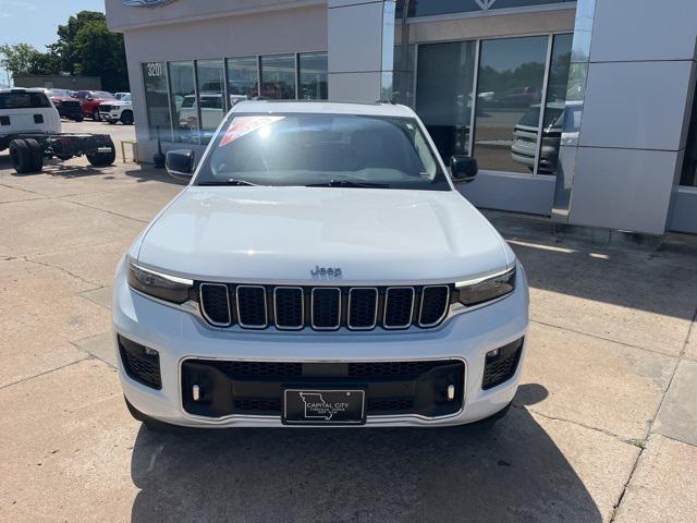 used 2023 Jeep Grand Cherokee car, priced at $36,123