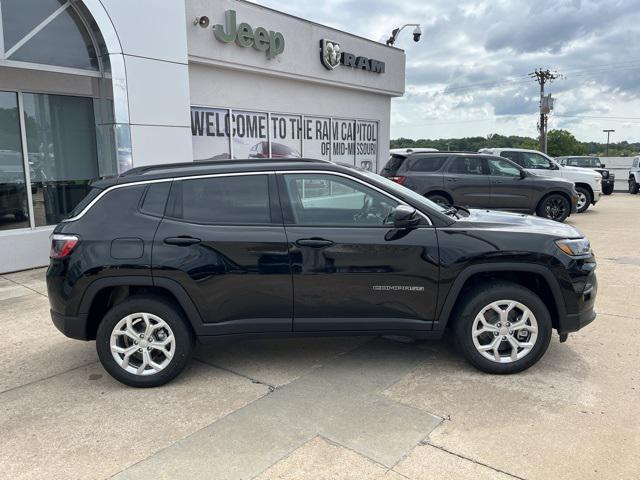 new 2024 Jeep Compass car, priced at $33,598