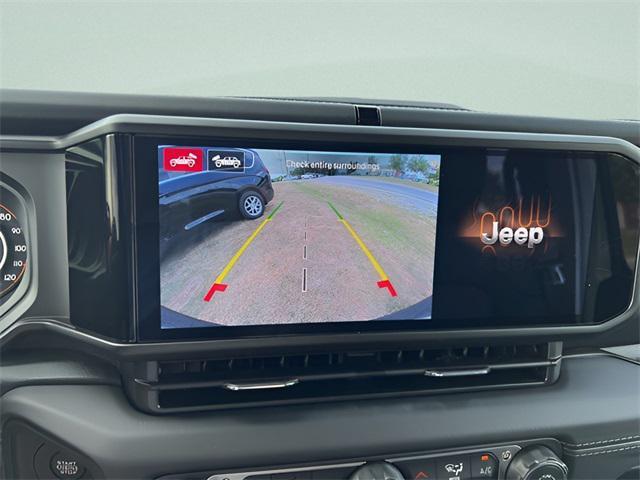 new 2025 Jeep Wrangler car, priced at $45,855