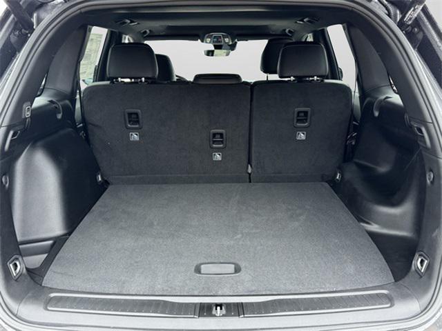 new 2025 Jeep Grand Cherokee car, priced at $38,980