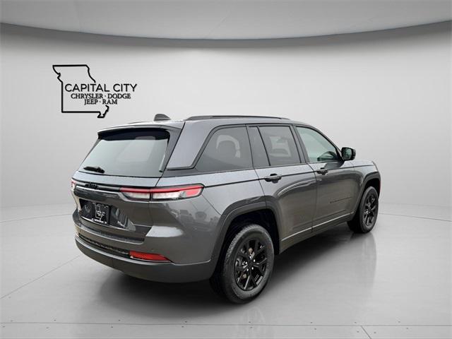new 2025 Jeep Grand Cherokee car, priced at $38,980