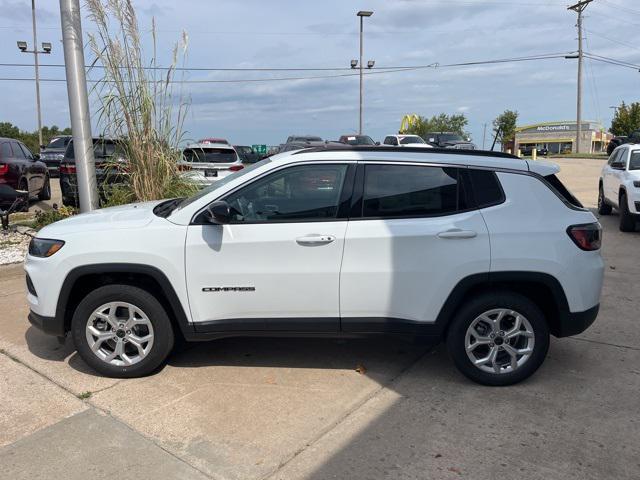 new 2025 Jeep Compass car, priced at $27,999