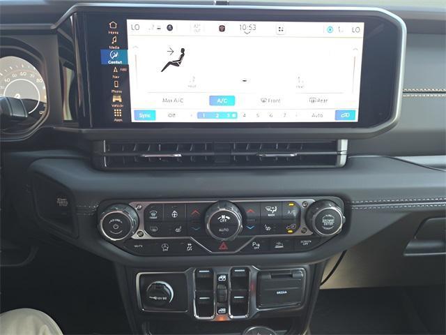 new 2025 Jeep Wrangler car, priced at $49,620