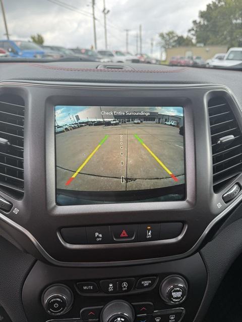 used 2022 Jeep Cherokee car, priced at $21,209