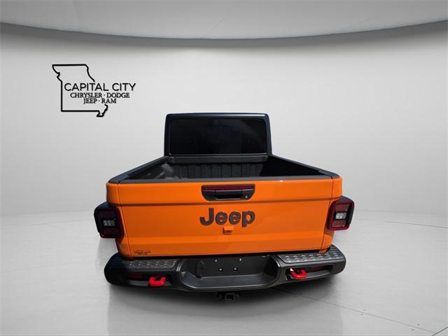 new 2025 Jeep Gladiator car, priced at $47,850