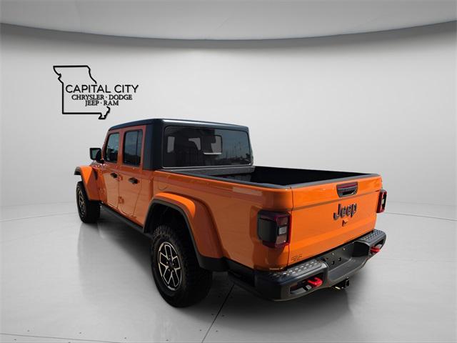 new 2025 Jeep Gladiator car, priced at $47,850