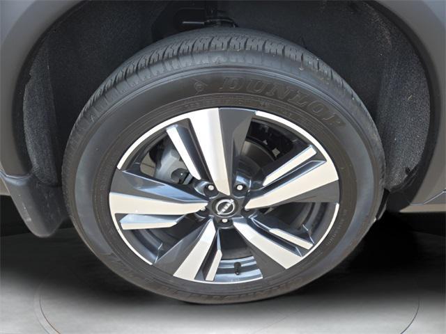 used 2025 Nissan Rogue car, priced at $32,398