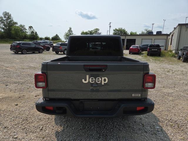 used 2023 Jeep Gladiator car, priced at $30,112