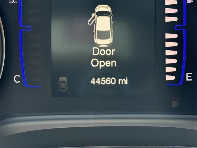 used 2016 Chrysler 200 car, priced at $12,187