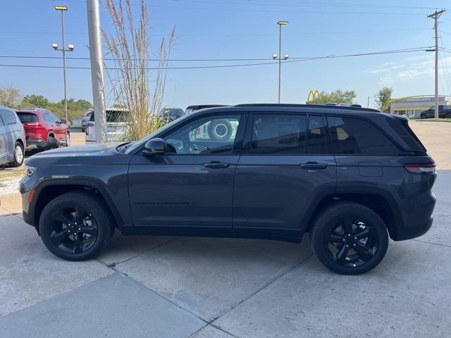 new 2025 Jeep Grand Cherokee car, priced at $47,530