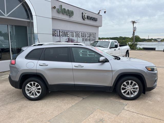 used 2021 Jeep Cherokee car, priced at $17,100