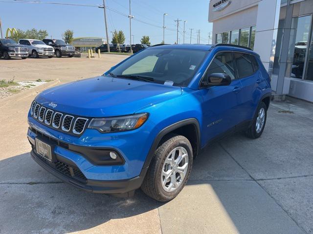 new 2024 Jeep Compass car, priced at $22,499