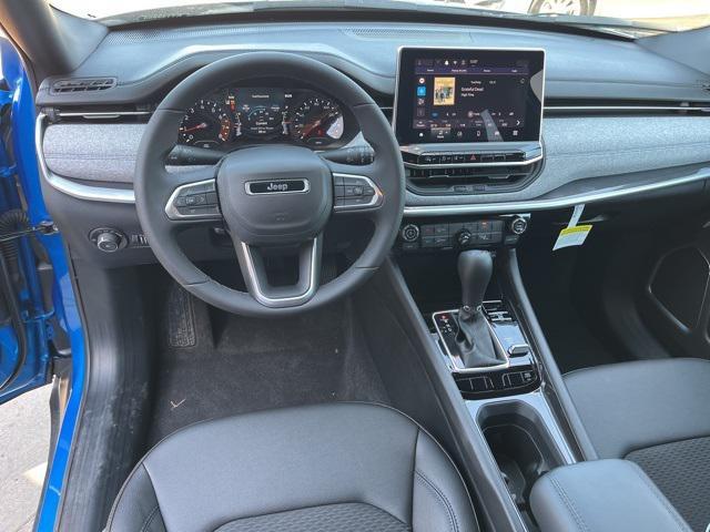 new 2024 Jeep Compass car, priced at $22,499