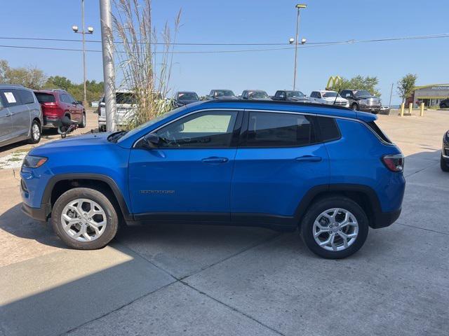 new 2024 Jeep Compass car, priced at $22,499