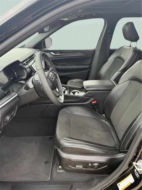 used 2024 Jeep Grand Cherokee L car, priced at $36,560