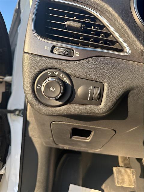 used 2019 Jeep Cherokee car, priced at $9,999