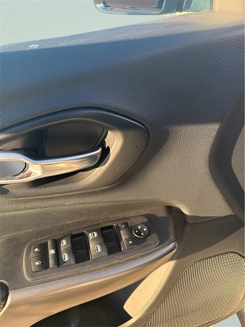 used 2019 Jeep Cherokee car, priced at $9,999