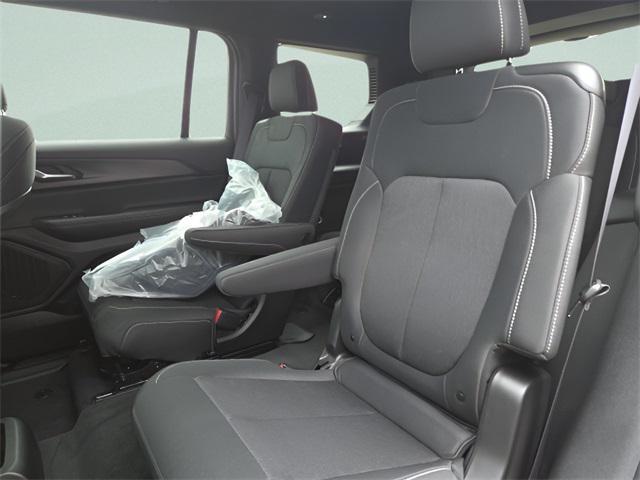 new 2025 Jeep Grand Cherokee L car, priced at $39,420