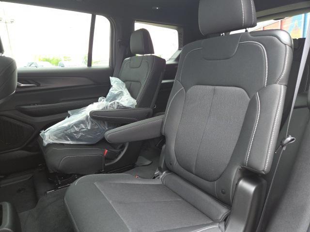 new 2025 Jeep Grand Cherokee L car, priced at $39,420