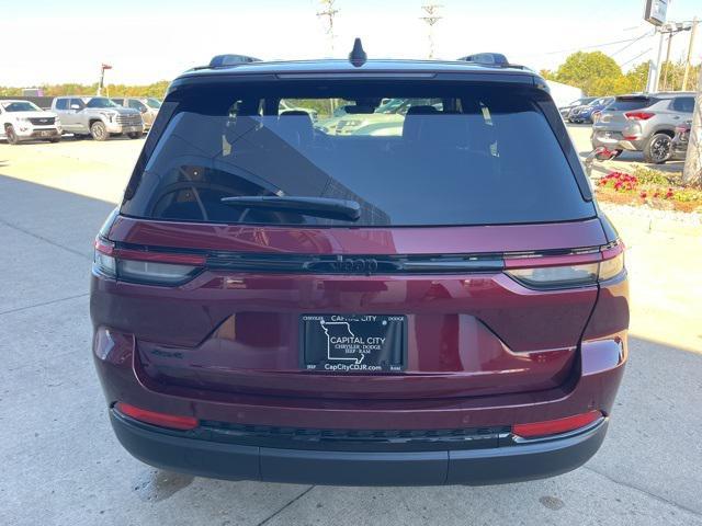 new 2025 Jeep Grand Cherokee car, priced at $41,950