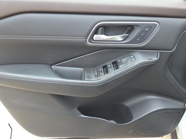 used 2022 Nissan Rogue car, priced at $27,432