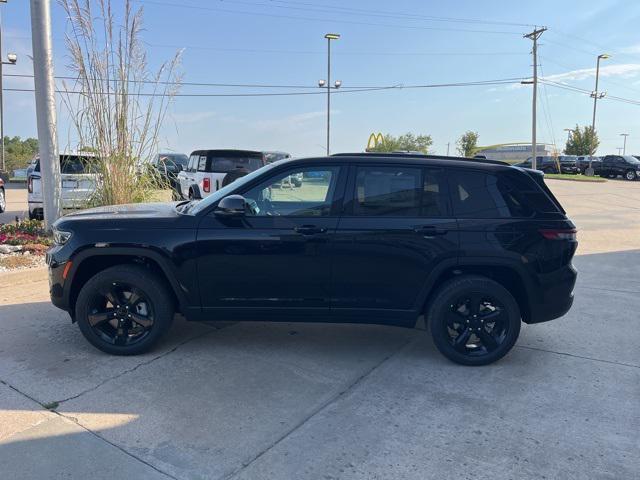 new 2025 Jeep Grand Cherokee car, priced at $46,530